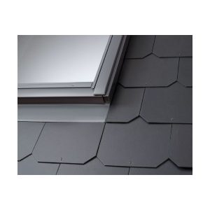 VELUX EDL 0000 For slate up to 8mm thick. Roof pitch 15°-90°.